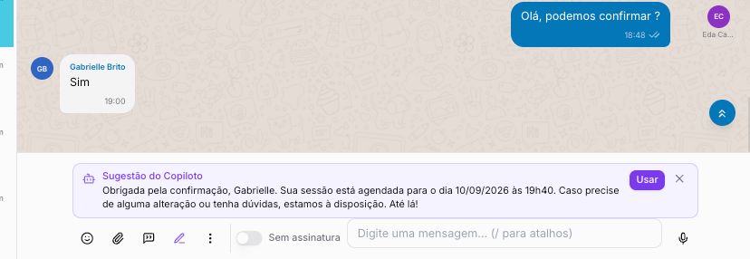 Copilot do ClinicNet auxiliando o atendimento no WhatsApp
